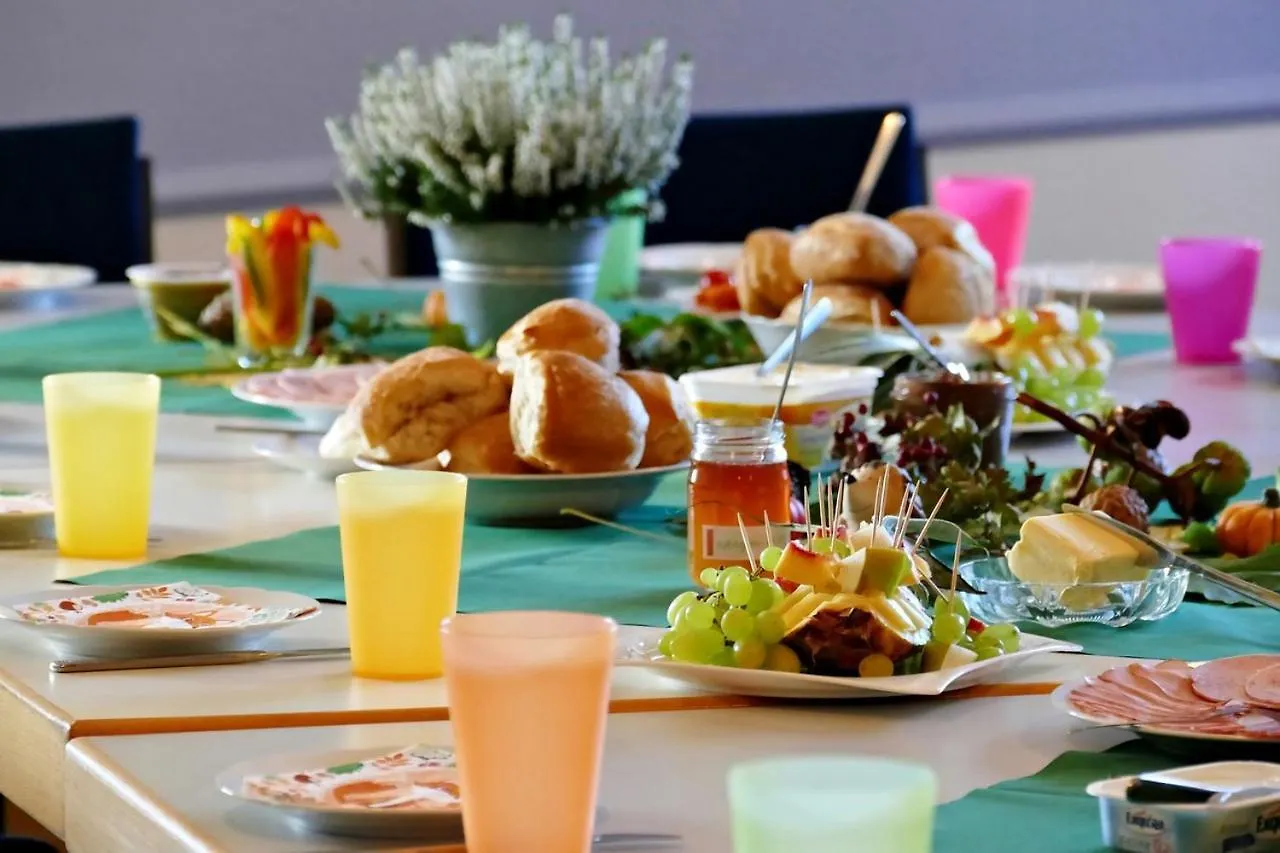 Niagara Riverview Closest To Falls, Free Breakfast Delivered Daily Hébergement de vacances