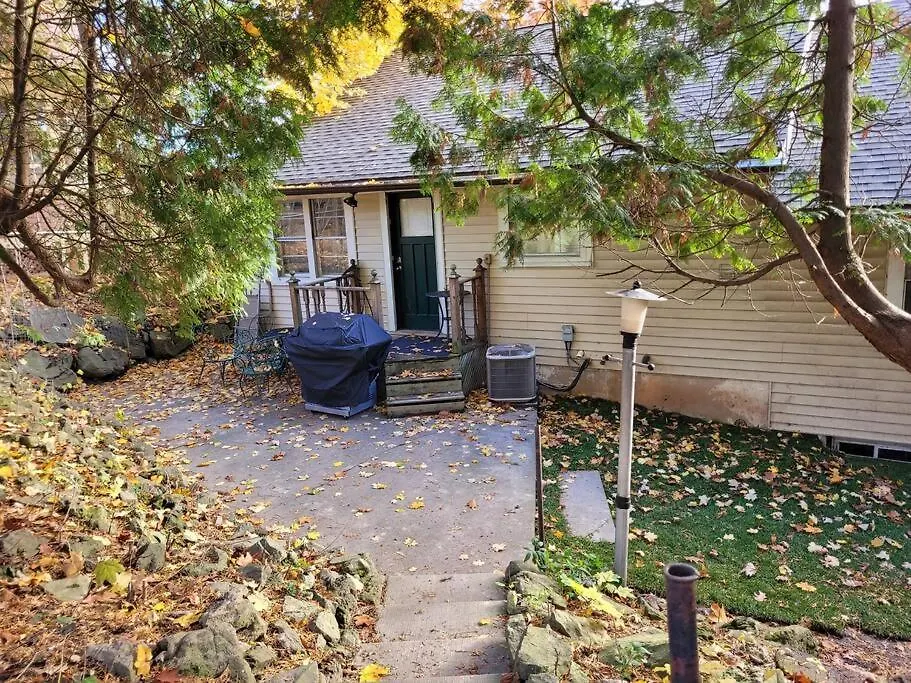 Niagara Riverview Closest To Falls, Free Breakfast Delivered Daily Niagara Falls